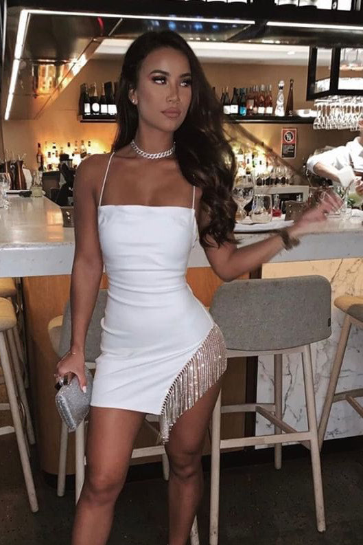 Nicole | Bílé mini šaty s diamantovými detaily