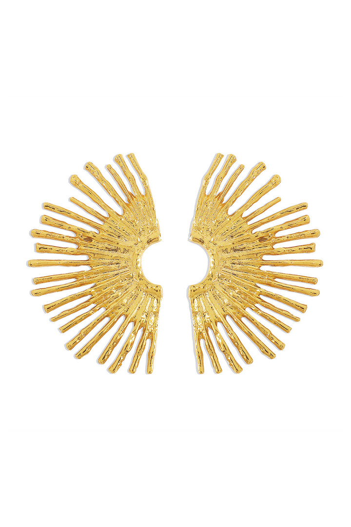 Náušnice z kovu se zvlněným okrajem