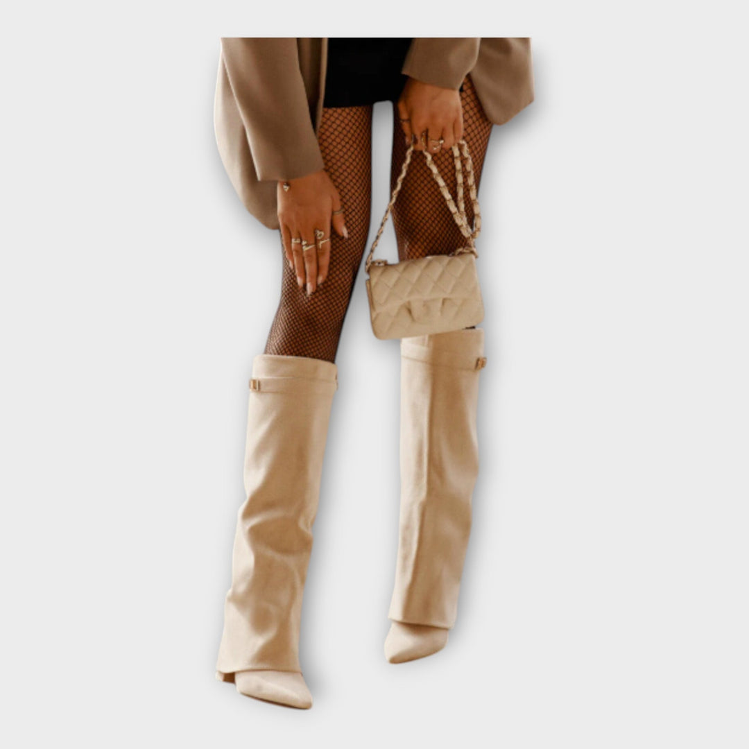 Cynthia | Vyšší kozačky s elegantním designem