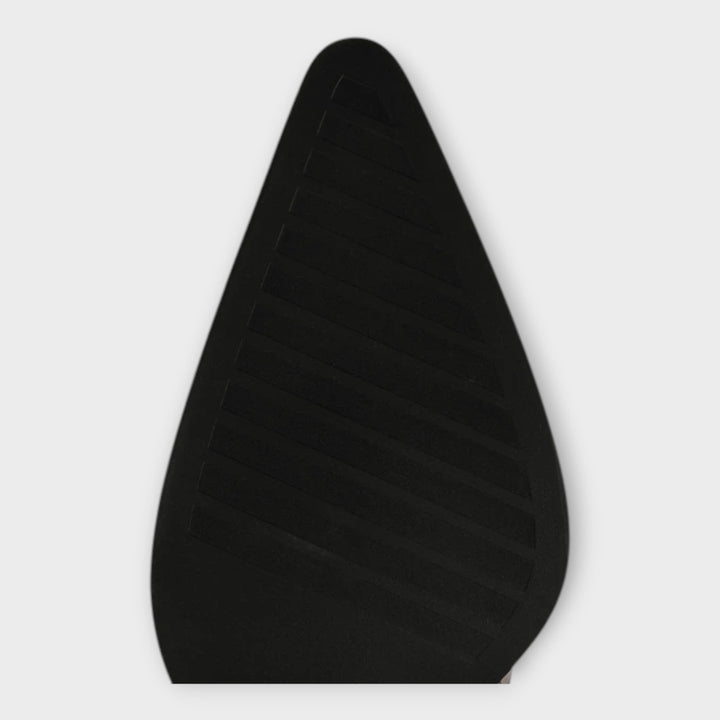 Boty s krokodýlím designem a elegantní platformou