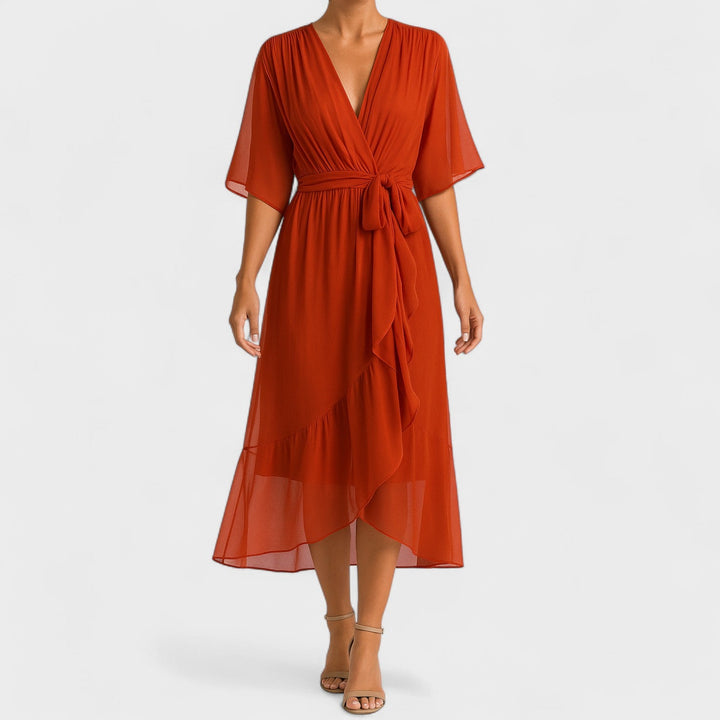 Yalina - Elegantní šaty s páskem kolem pasu a nastavitelným páskem