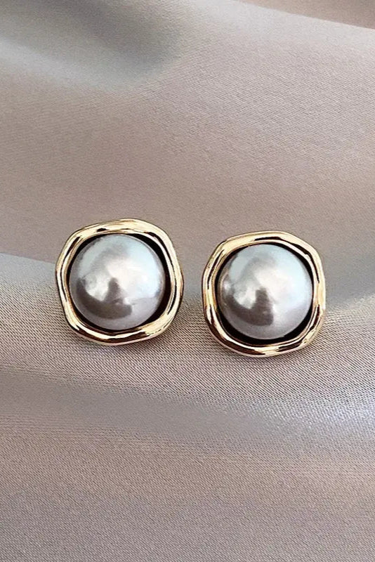 Elegantní černé perlové náušnice s nadčasovou grácií