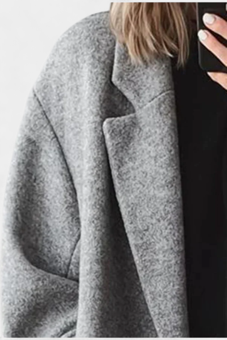 Lora | Klasický kabát Felisha s elegantním střihem a nadčasovým stylem