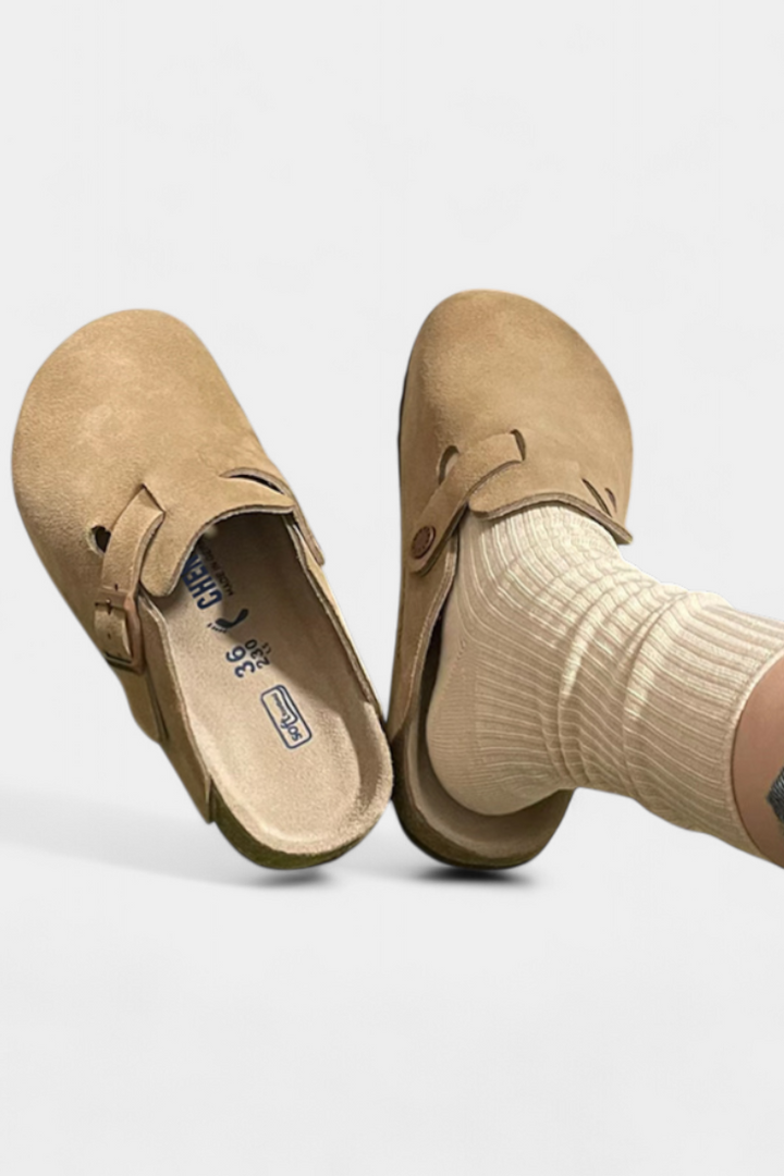 Aubree | Dámské a pánské kožené nazouváky s nastavitelnou přezkou